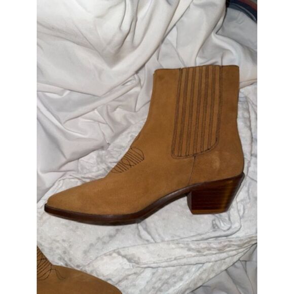 NWOB ZADIG & VOLTAIRE Tyler Suede Chelsea Boots Tan size 39 - Picture 7 of 9